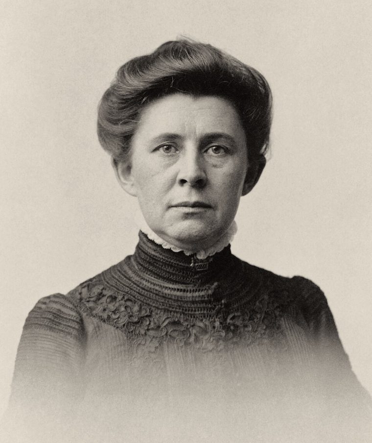Portrait photograph of the muckraking journalist Ida M. Tarbell.